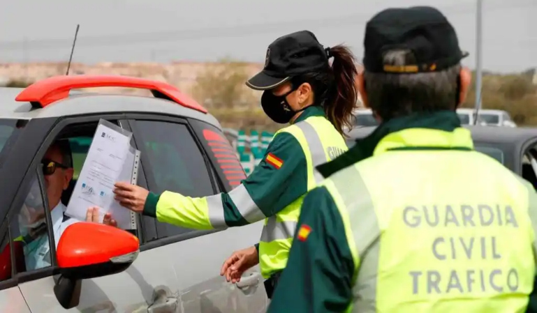 ¿Tienes toda la documentación del coche en regla? Multas de 3.000 euros