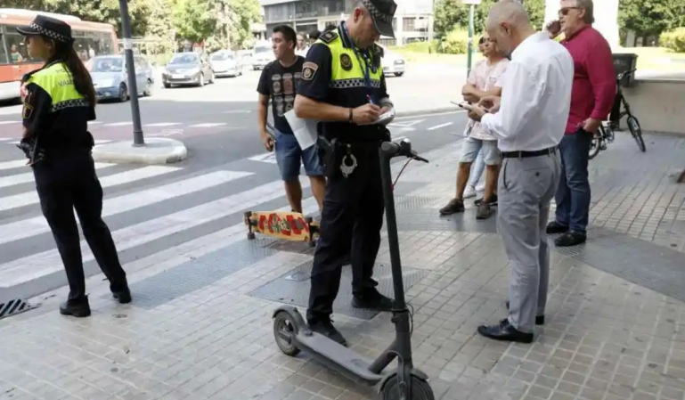 Aluvión de multas este verano por el uso de los patinetes eléctricos