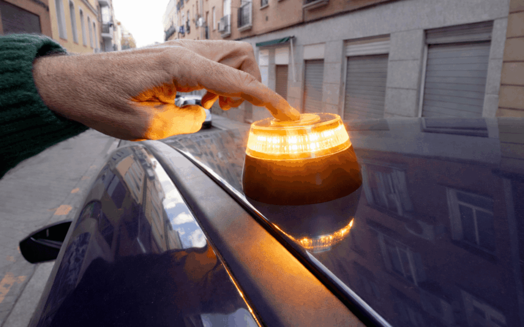 Pyramid Consulting presenta una demanda ante los tribunales por la baliza v16 y abre la puerta a revisar su obligatoriedad en España