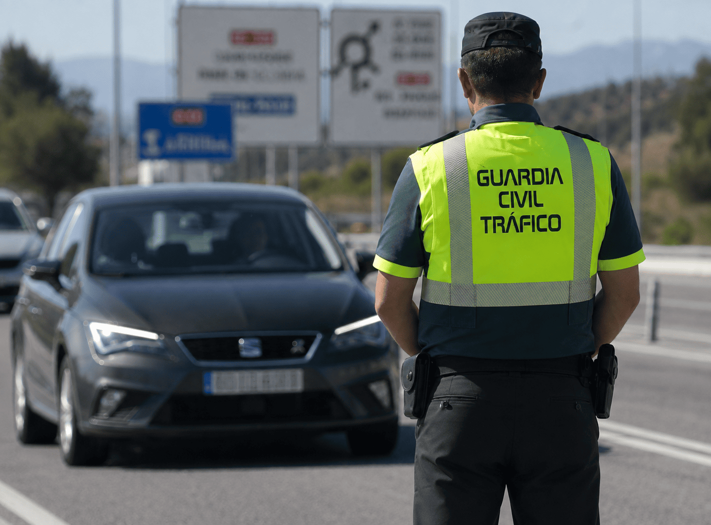 Septiembre y octubre, los meses en que llegan las multas del verano: esto es lo que hay que saber